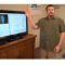 Сотрудник ITC демонстрирует функцию распознавания жестов в Gmail