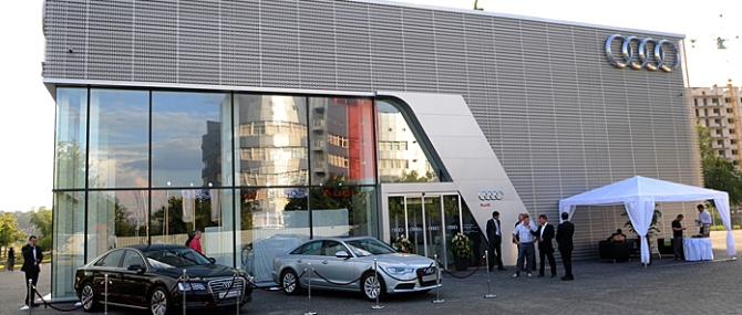 При поддержке немецкой автомобилестроительной компании AUDI AG в Харькове, по адресу ул. Шевченко 135 состоялось торжественное  открытие перво