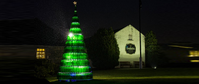 Мастера винокурни Glenfiddich готовятся в Рождеству и Новому Году, однако у них есть еще один прекрасный повод для праздника — 125-летие производ